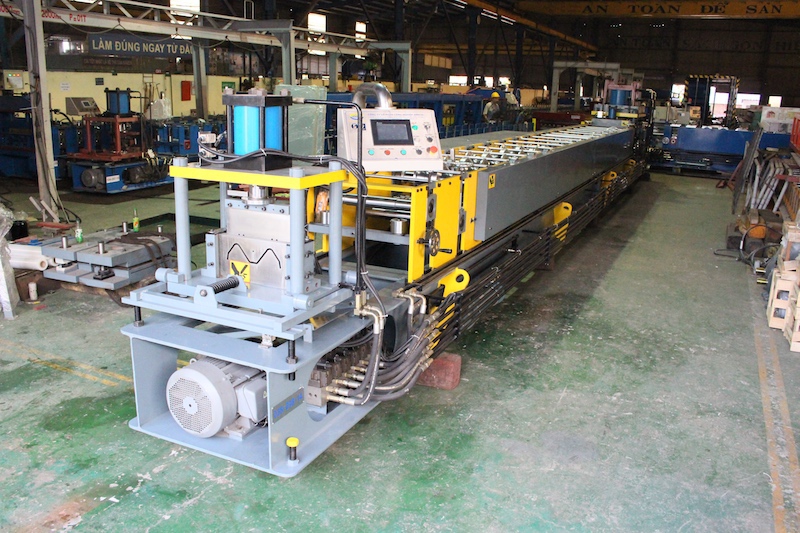W Purlin (Guardrail) Roll Forming Machine